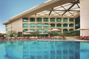 Отель Mövenpick Grand Al Bustan  Дубай